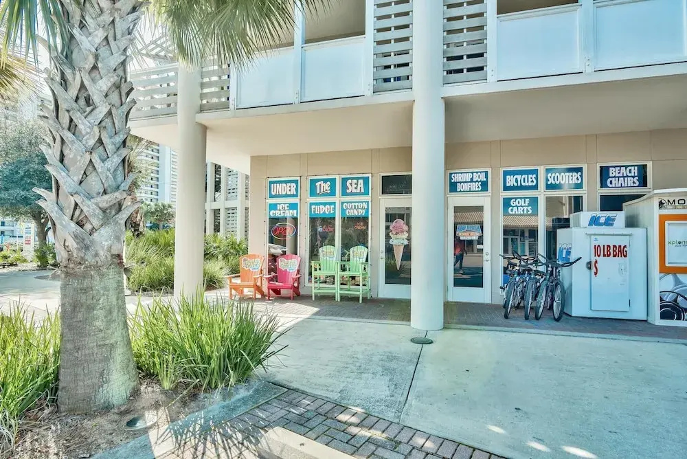 301 Cassine Station 30A Serenity S 3BR 2BA 11