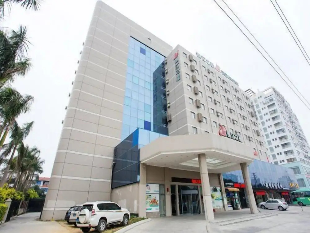 Hotel photo 1