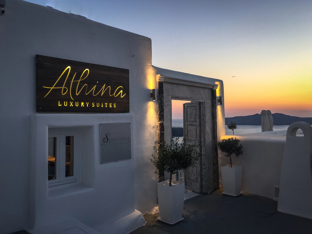 Athina Luxury Suites, Santorini
