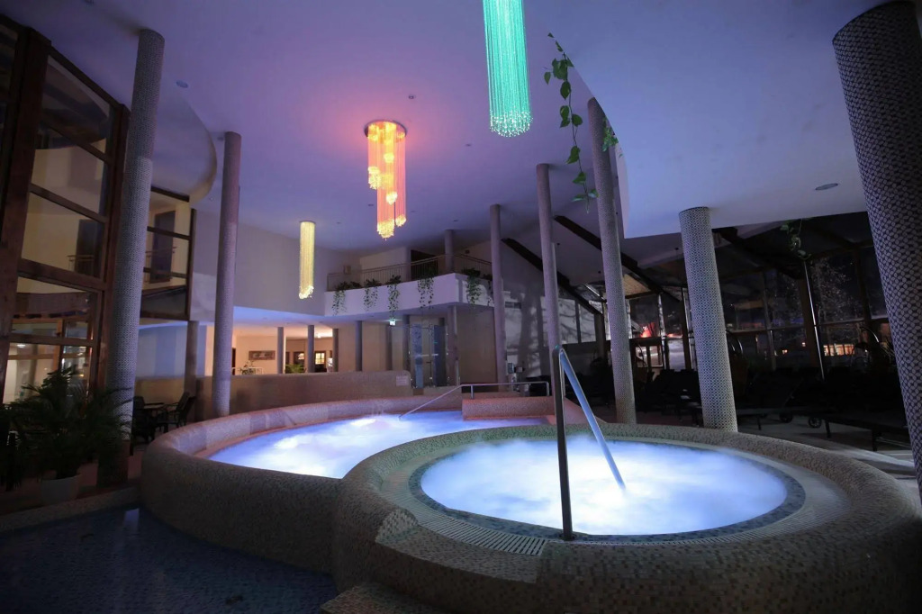 Colosseum Hotel Mórahalom - фото 19