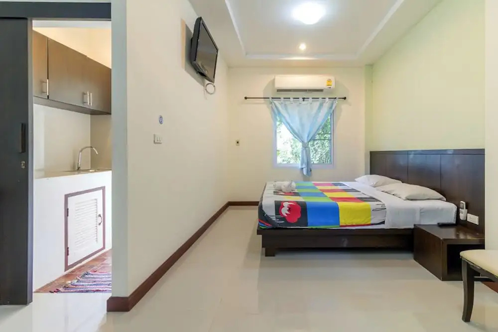 Double Studio (full double bed)