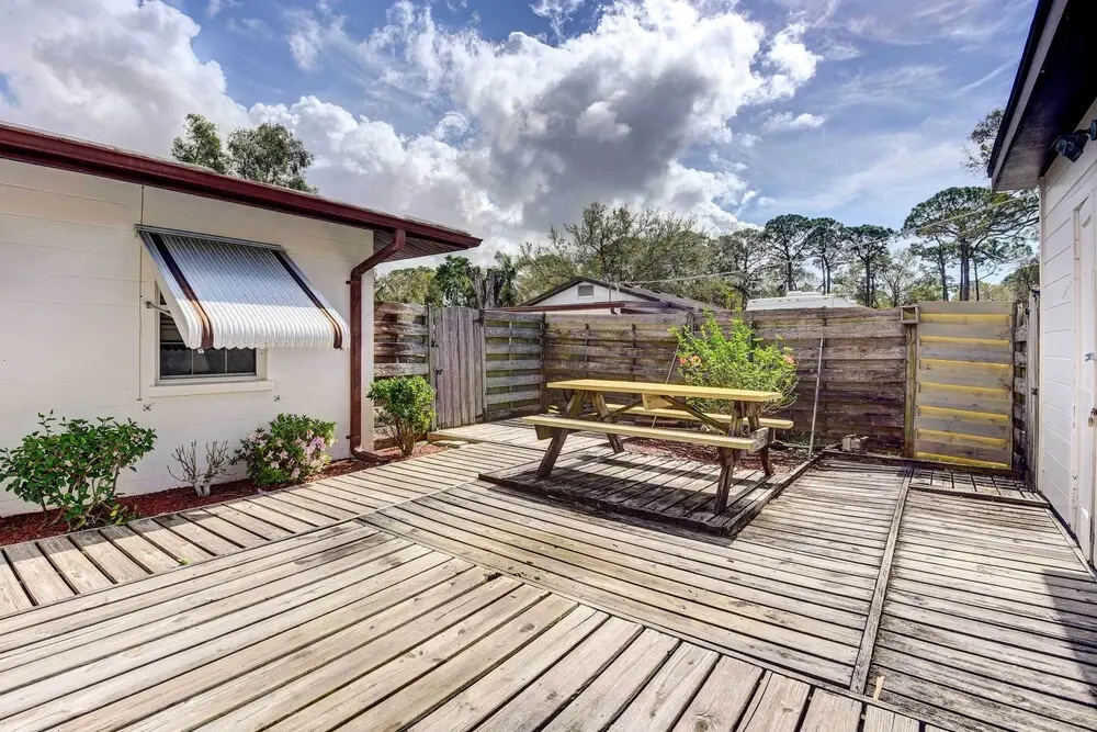 12 Mi to Beach: Cottage w/ Pool in Bradenton