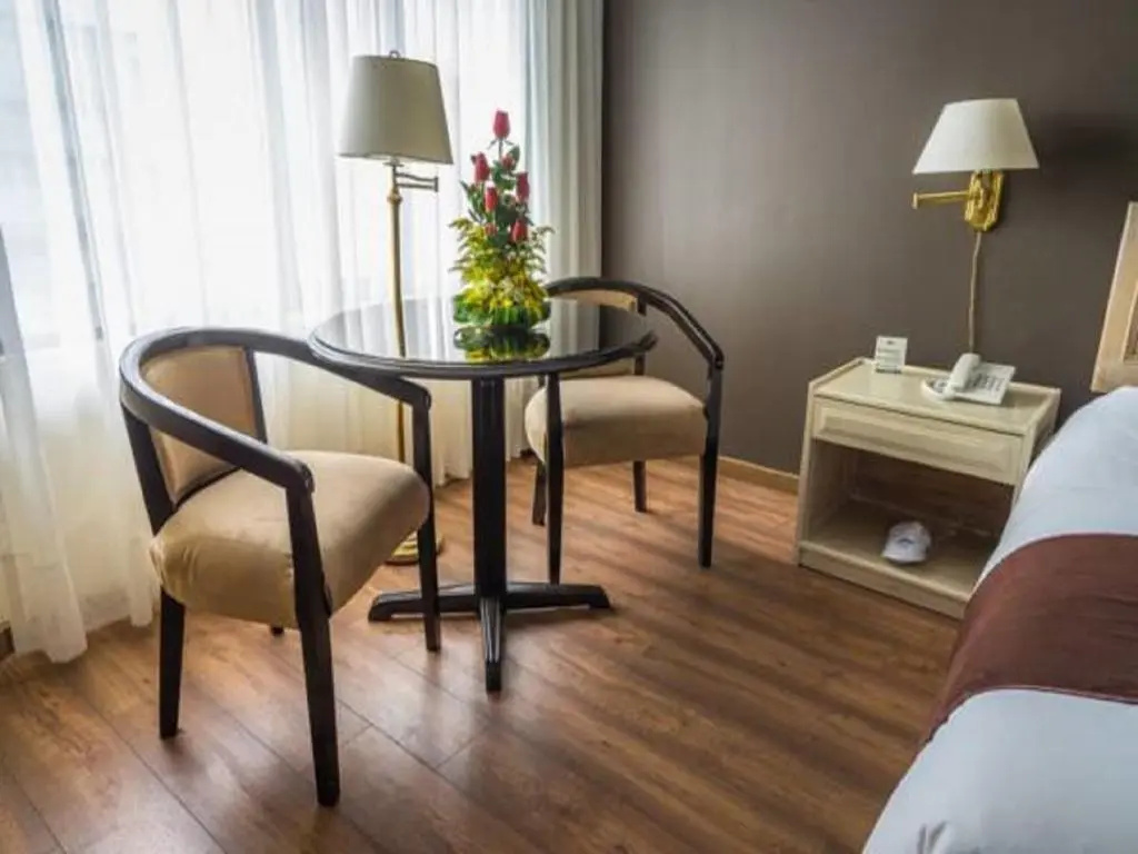 Jose Antonio Executive - Chambres