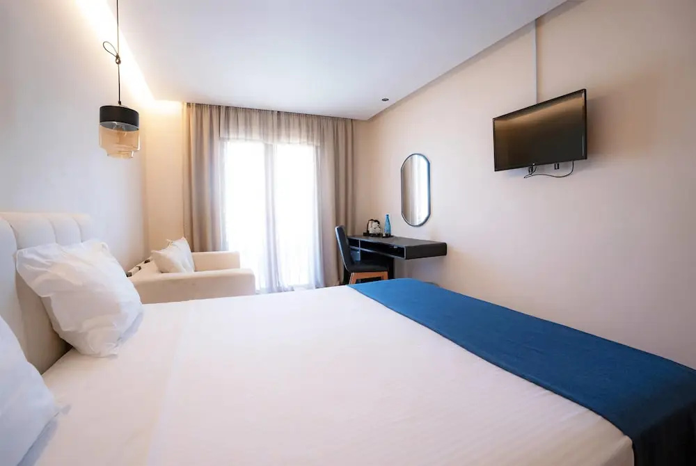 Acharavi Mare Hotel — 5