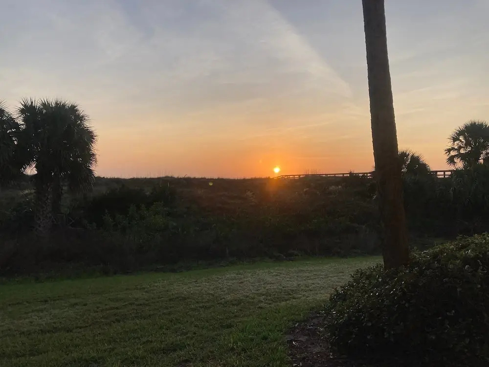 Cool Waves Oceanfront Retreat - St Augustine Beach 2 Pools 5 Hot Tubs! On the Beach
