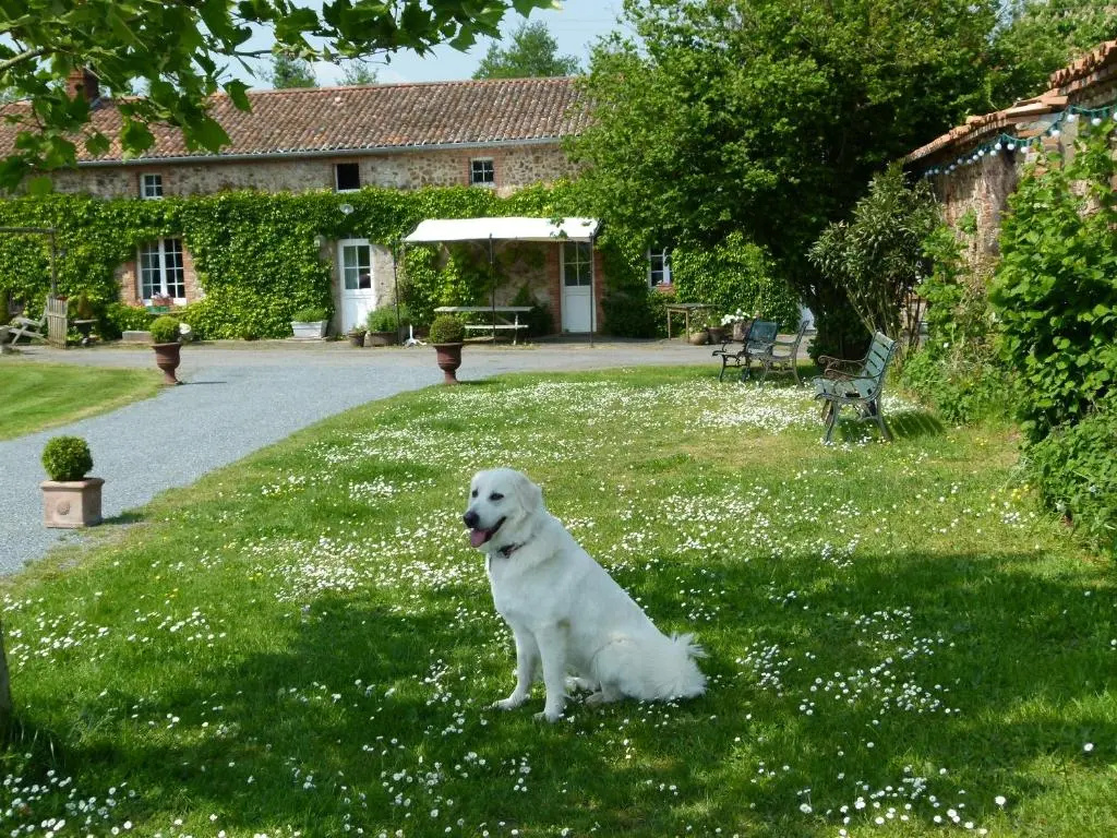 2 Bedrooms Cottage