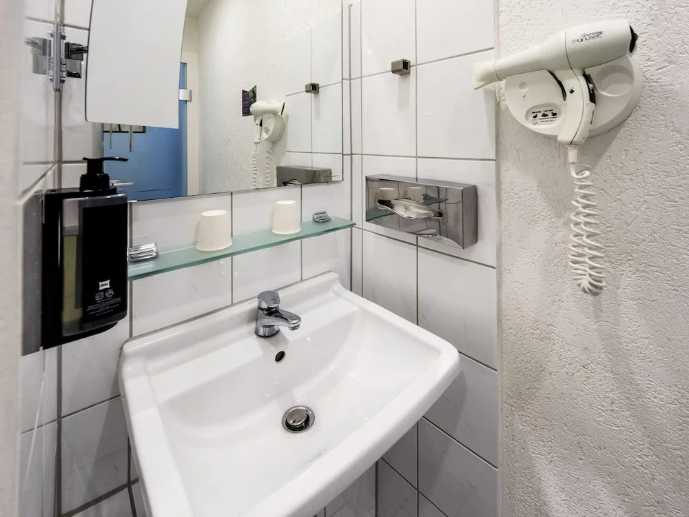 ibis Styles Strasbourg Centre Gare - Chambres