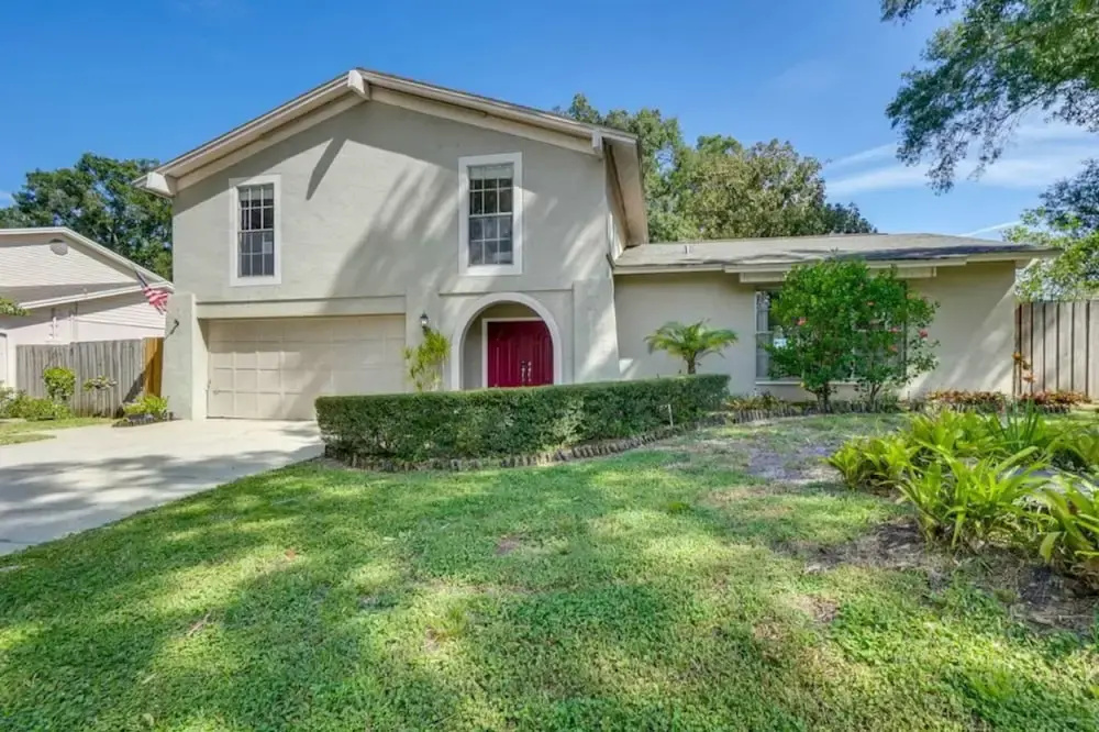 Pool Spacious Central Home 7mile to Beach