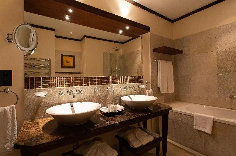 Mamaison Le Regina Boutique Hotel - Chambres