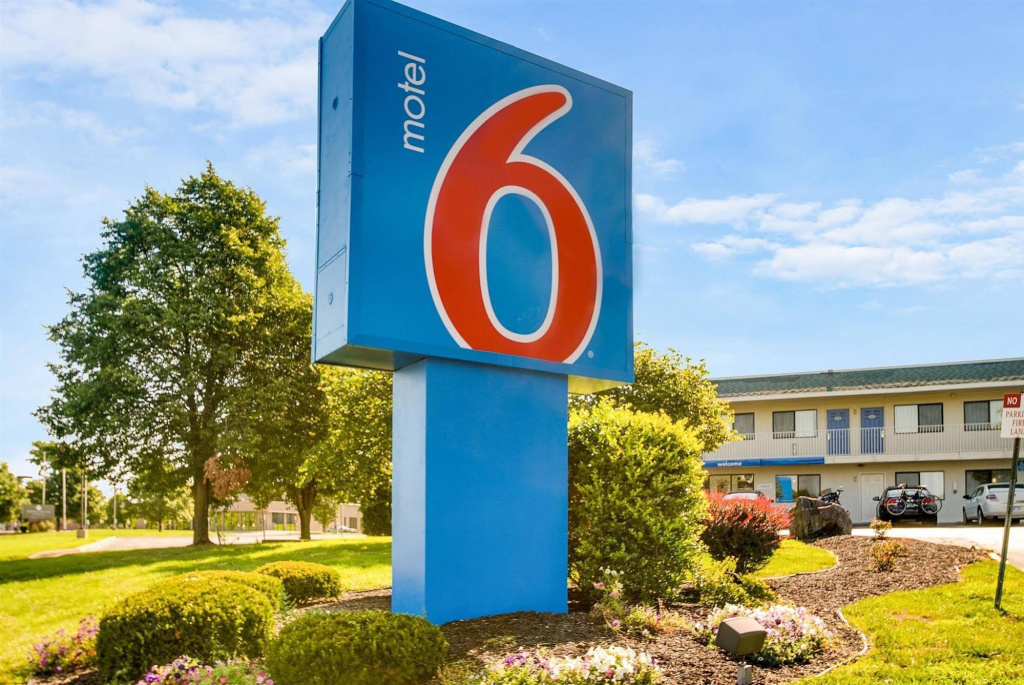 Motel 6 Lenexa, KS - Kansas City Southwest