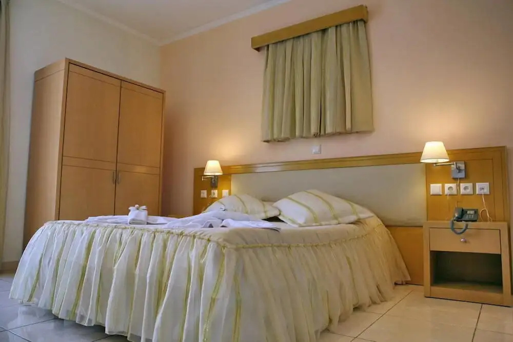 Theofilos Classic Hotel - Chambres