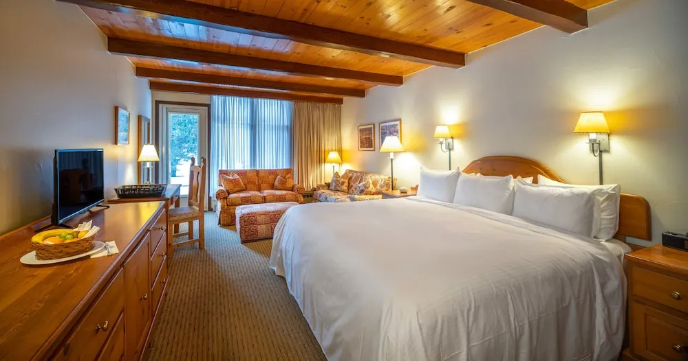 Premier Double room (full double bed)
