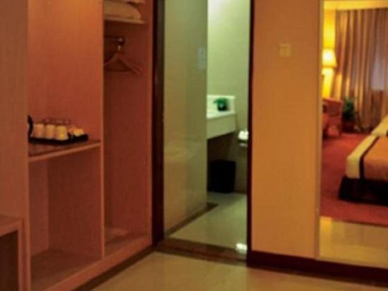 Tang Dynasty Park Hotel