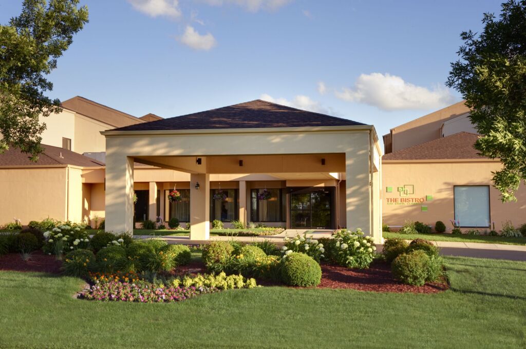 Courtyard by Marriott Minneapolis-St. Paul Airport image