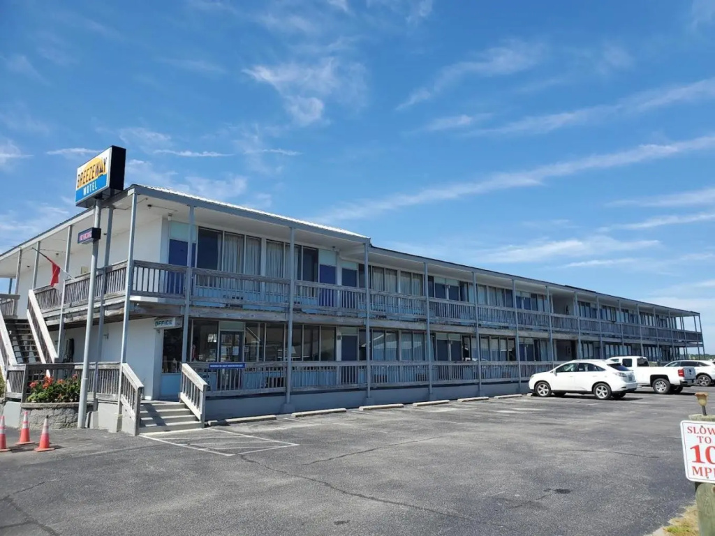 Breezeway Motel and Resturant