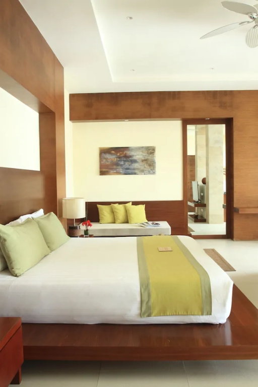 Premier room