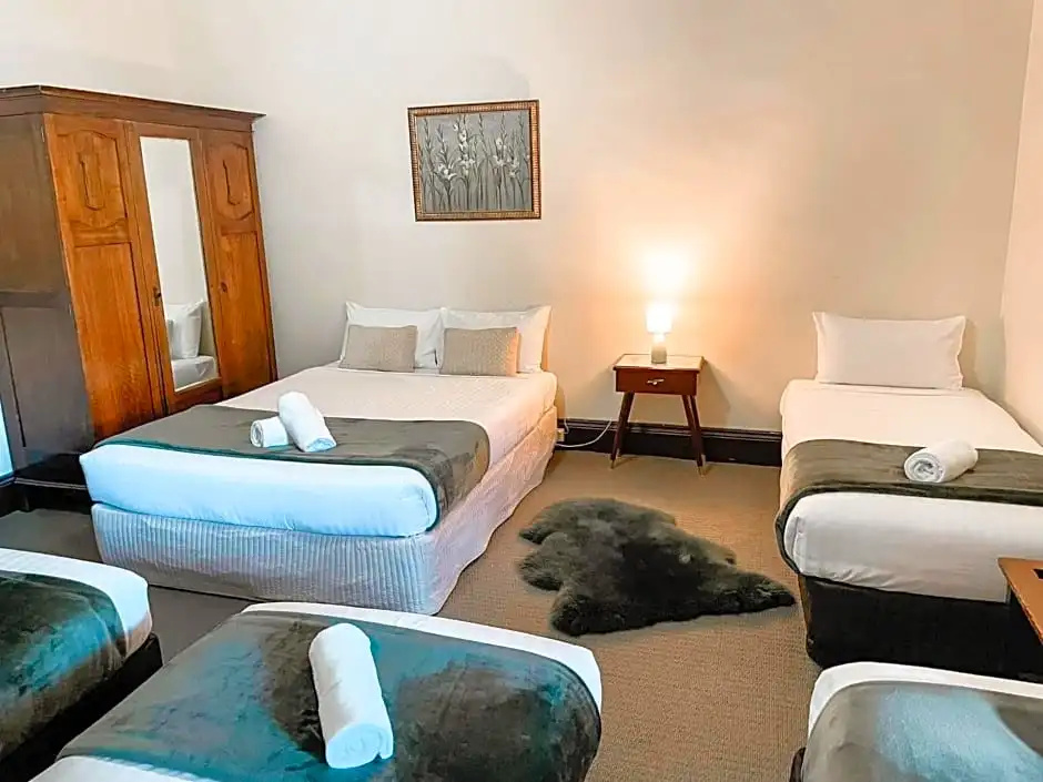 Neath Hotel - Chambres