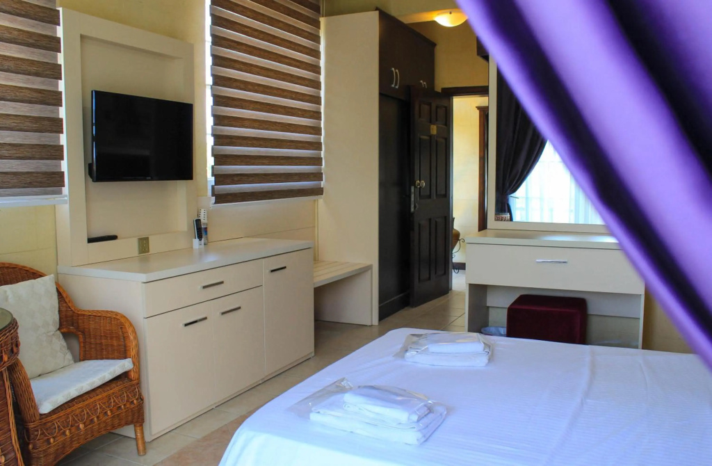 Lapida Garden Hotel — 3