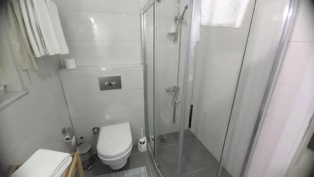 Mango Suite Apartment - фото 8