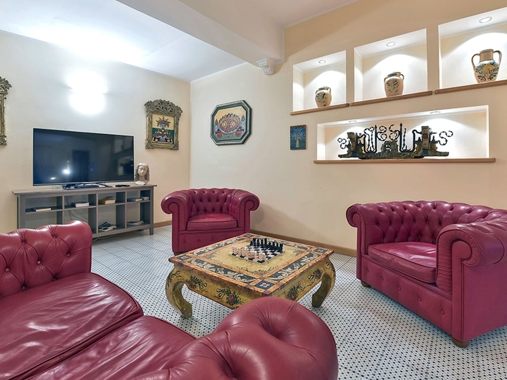 Villa With sea View and Private Pool Very Near to the Center of Taormina