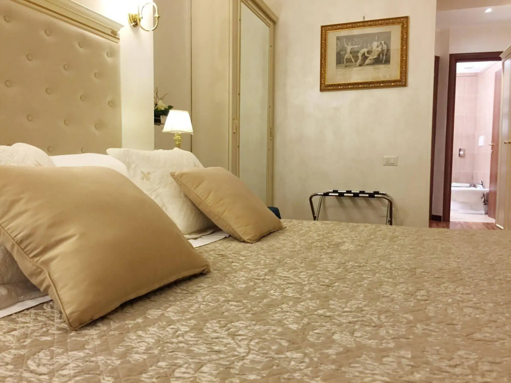 Hotel photo 20