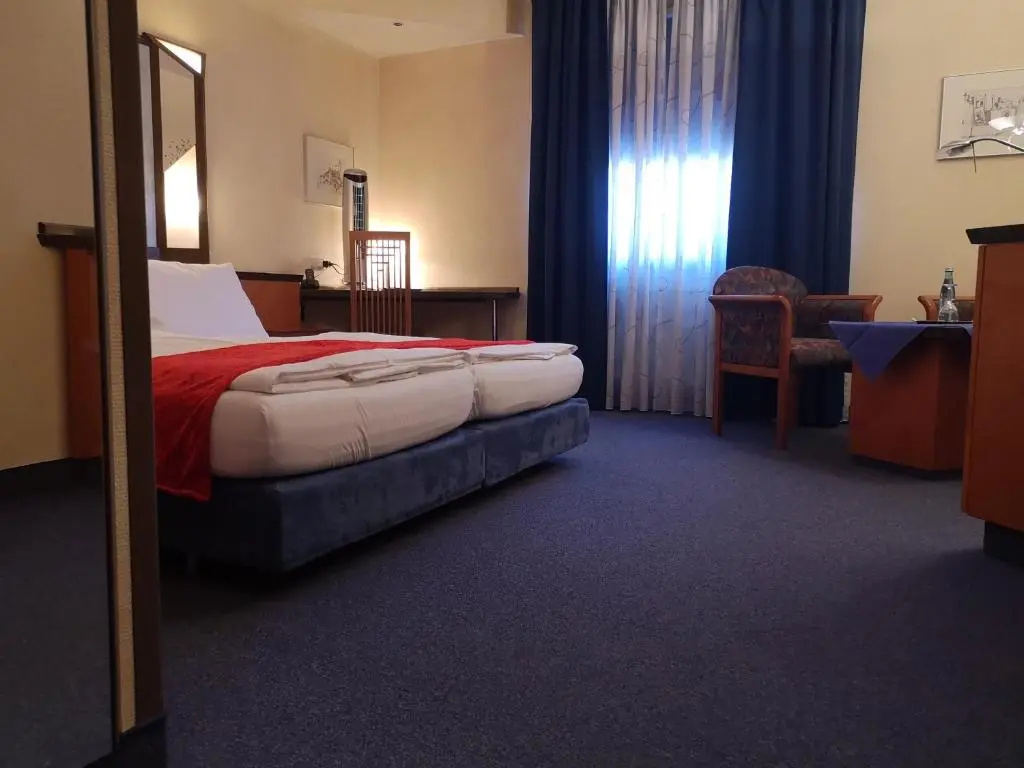 Main Hotel Eckert - Chambres