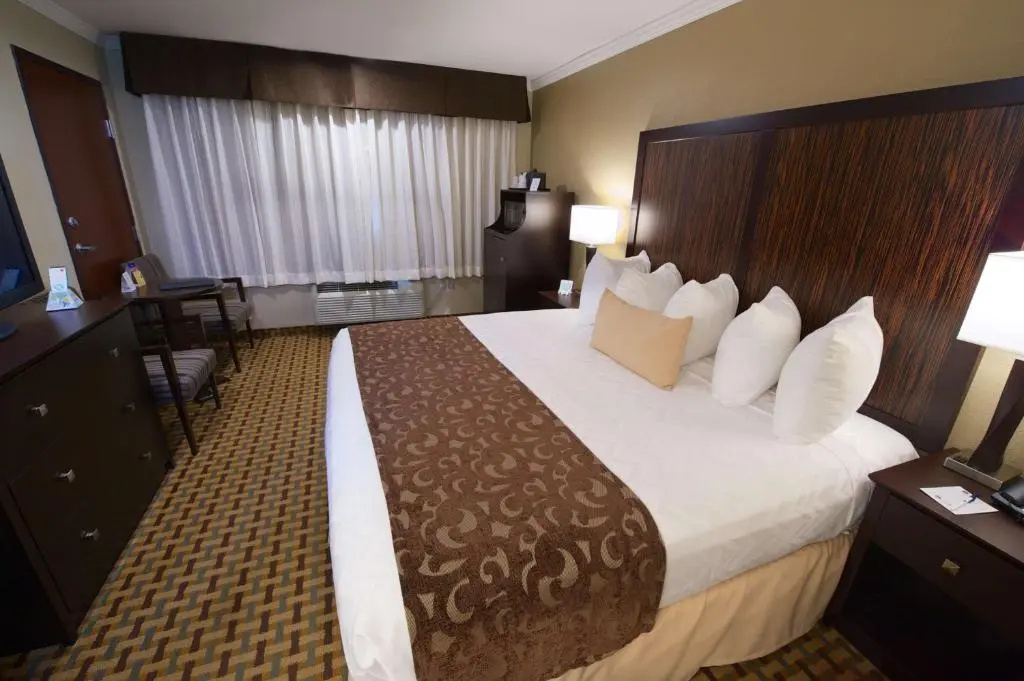 Best Western Plus Orchid Hotel & Suites - Chambres