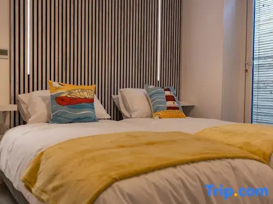 Sunbeam House Apartment 1
