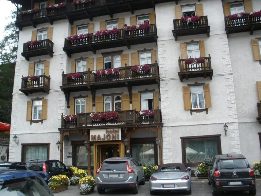Hotel Majoni