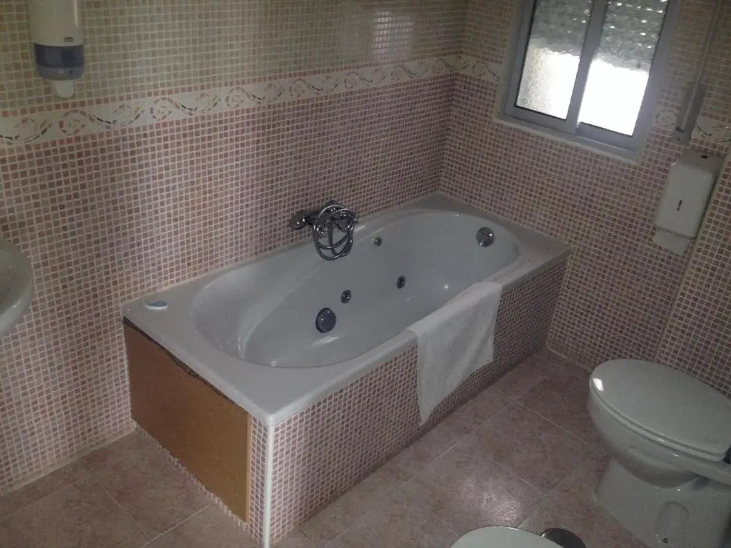 Cafe Bar Hotel Jefi - Chambres