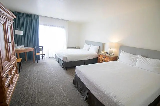 Standard Quadruple room with bay view