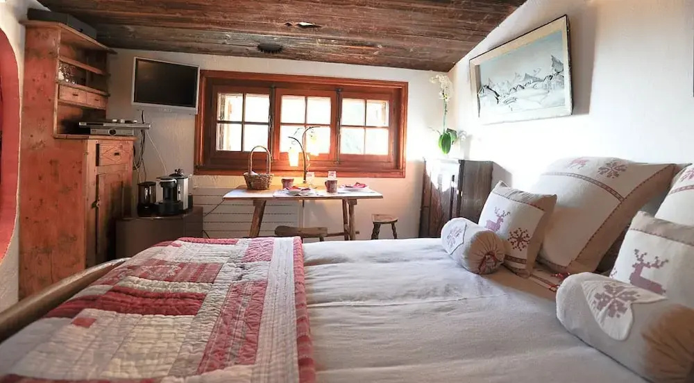 Afficher la photo 6 — Hôtel Les Chalets de Philippe avec Jacuzzis privatifs