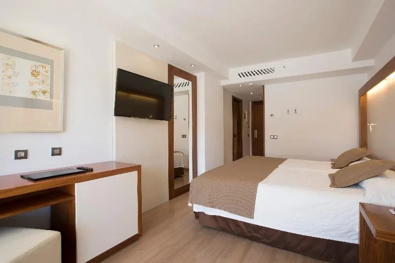 Hipotels Cala Millor Park - Chambres