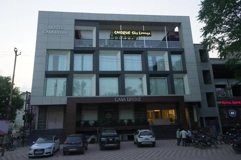 Hotel Casa Divine