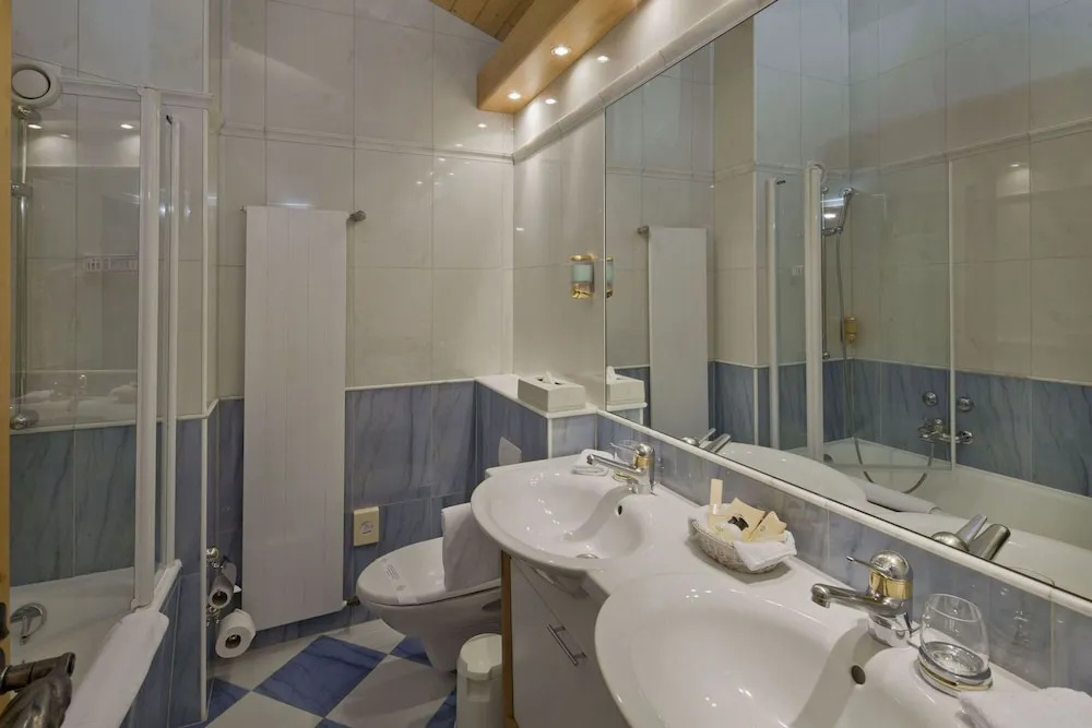 Swiss Alpine Hotel Allalin - Chambres