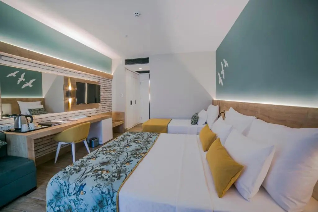 Triple room