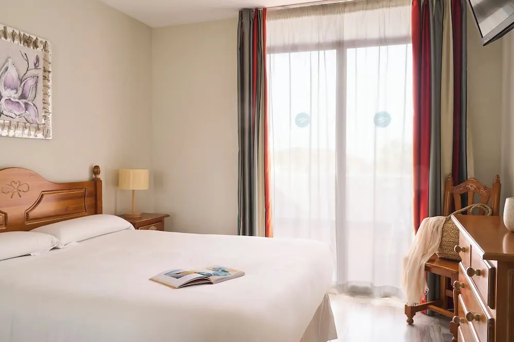 Apartamentos Ona Campanario - Chambres