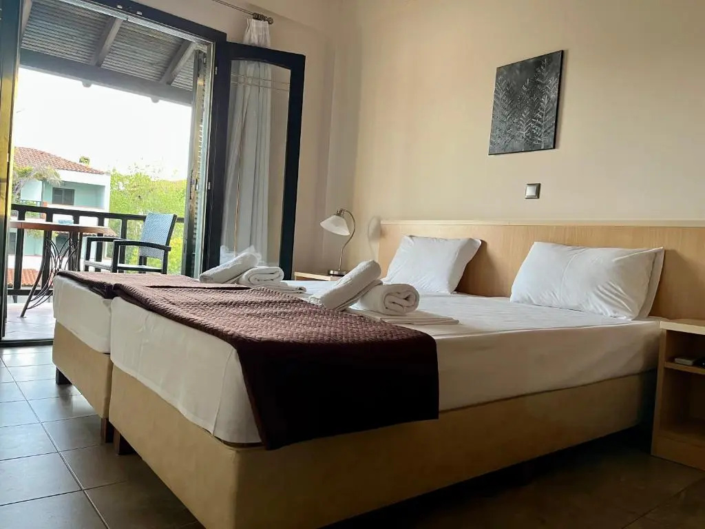 Standard Double room (twin beds)