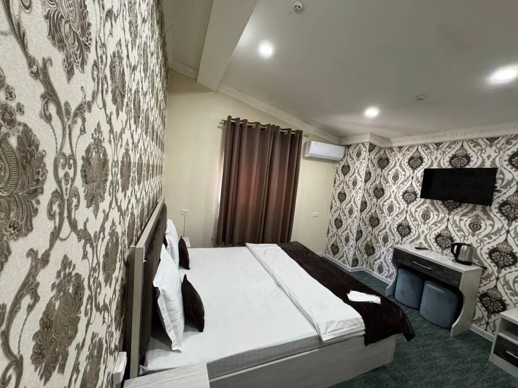 Standard Double room (full double bed)