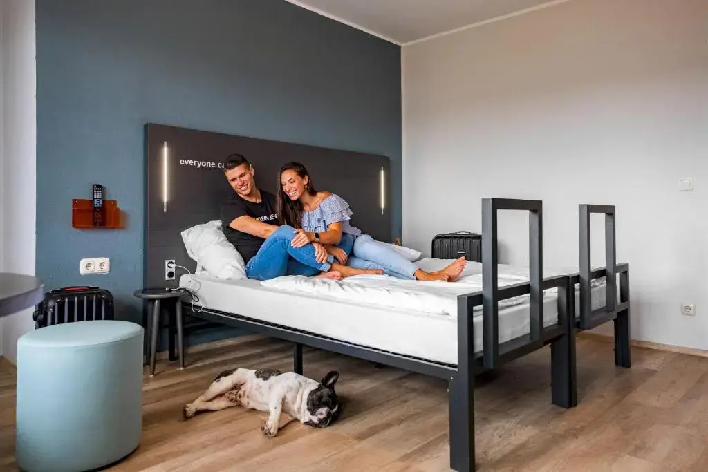 Double room (twin beds)