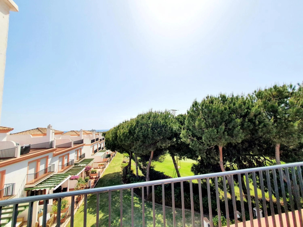 Lomas de Cabopino House