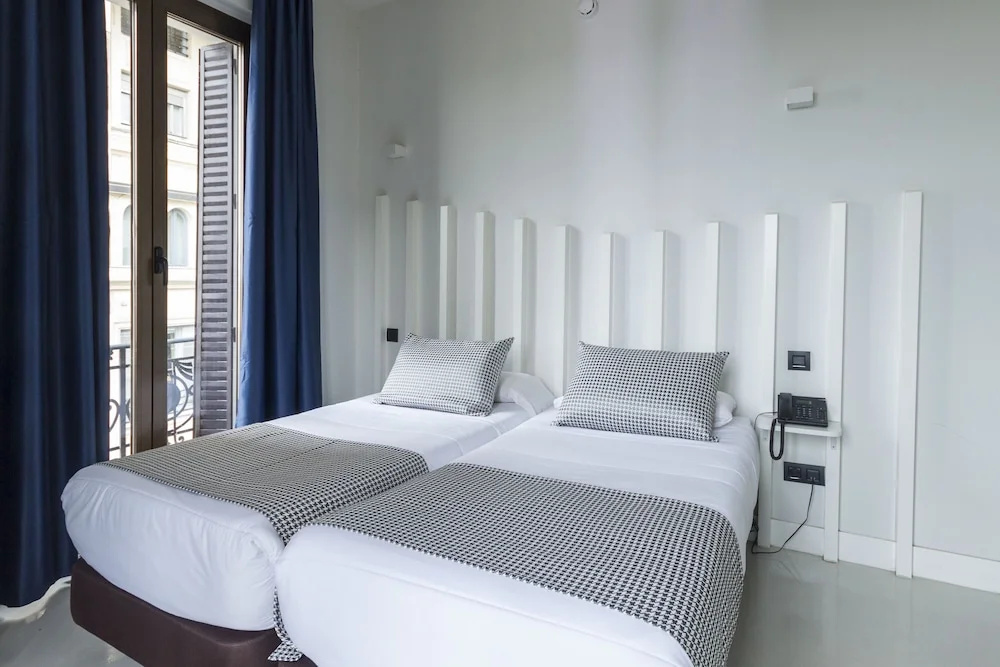Standard Double room (twin beds)
