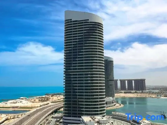Alamien Gate Tower By Travel Lock