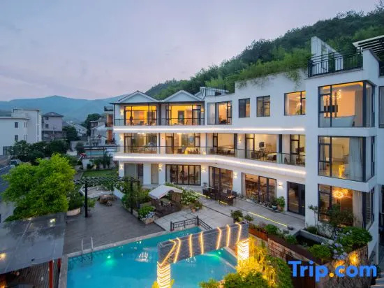 Mochi Moganshan Garden Hot Spring Resort & B&B