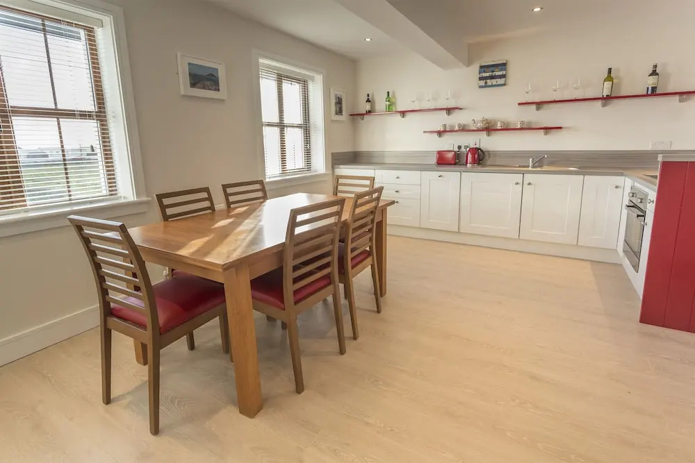 Garryvoe Beach Homes - Chambres