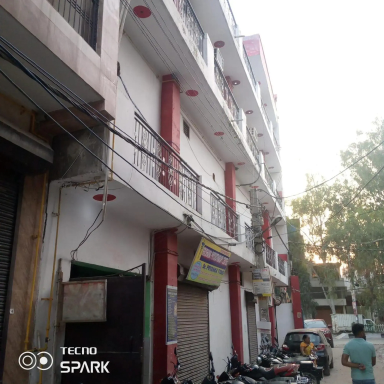 OYO Home 70156 Hotel Red Heart
