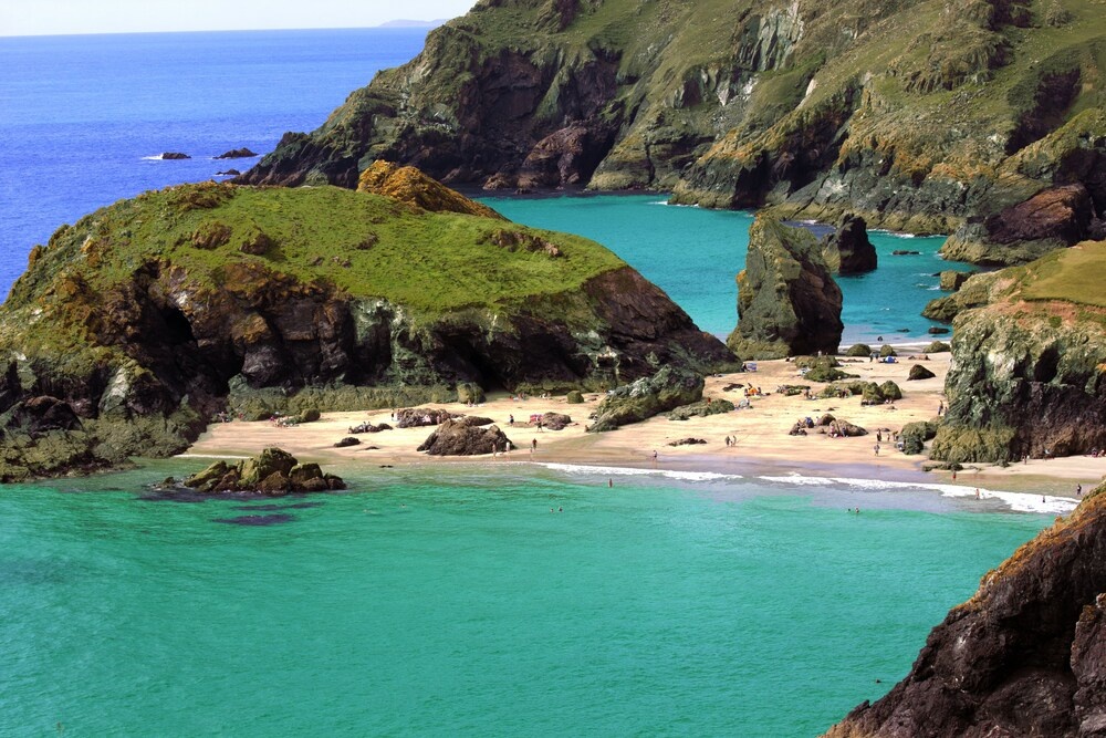 Beach & Waterfront