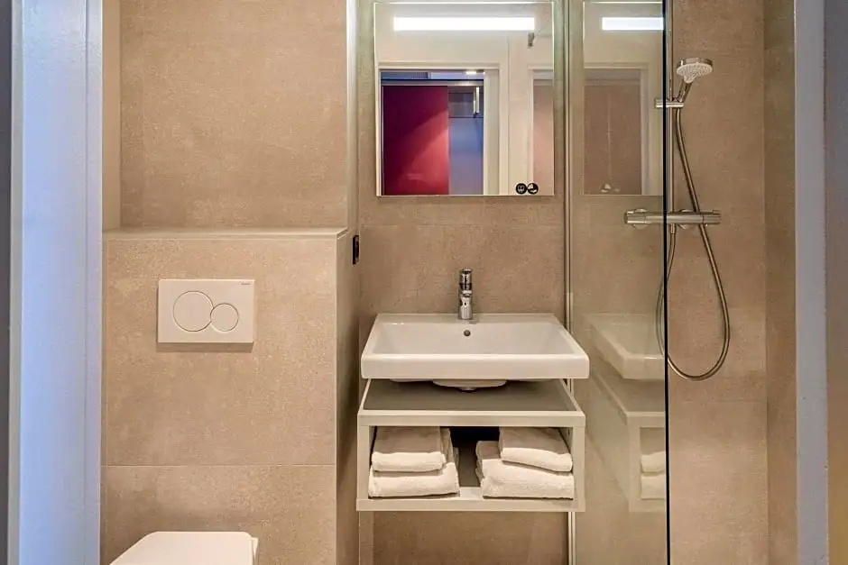Brit Hotel Nantes La Beaujoire Parc Expo - Chambres
