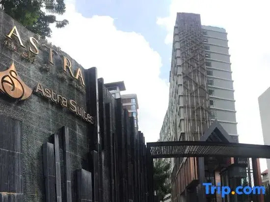NICE STAY & Clean 46 Sqm.FL.9 @ the Astra Condo 1