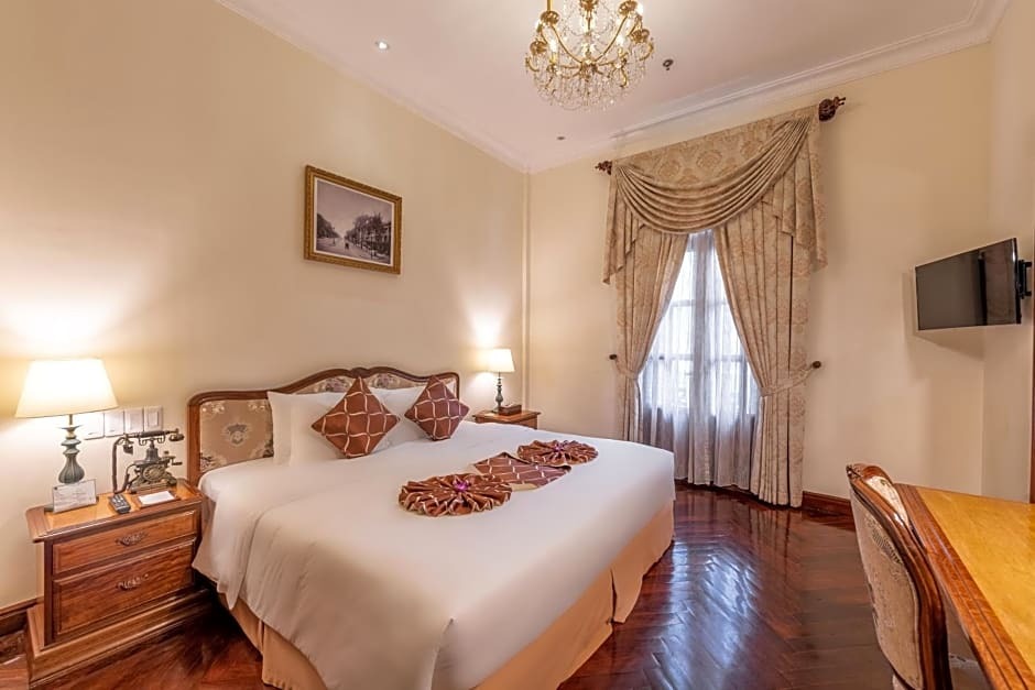 Grand Hotel Saigon
